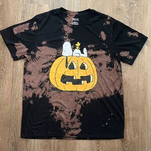 Peanuts Snoopy Woodstock Halloween Pumpkin Bleach Tie Dye T-Shirt Size L 2024